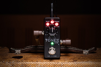 IK Multimedia TONEX One Amplifier Cab Pedal: ваш персональний підсилювач у педалі